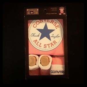 Converse All Star 3 piece infant set
